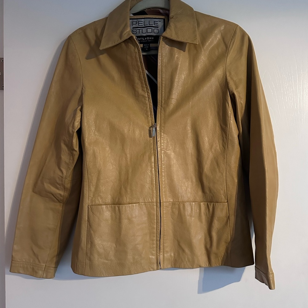 Leather stylish  jacket.  Mustard gold. Size Med